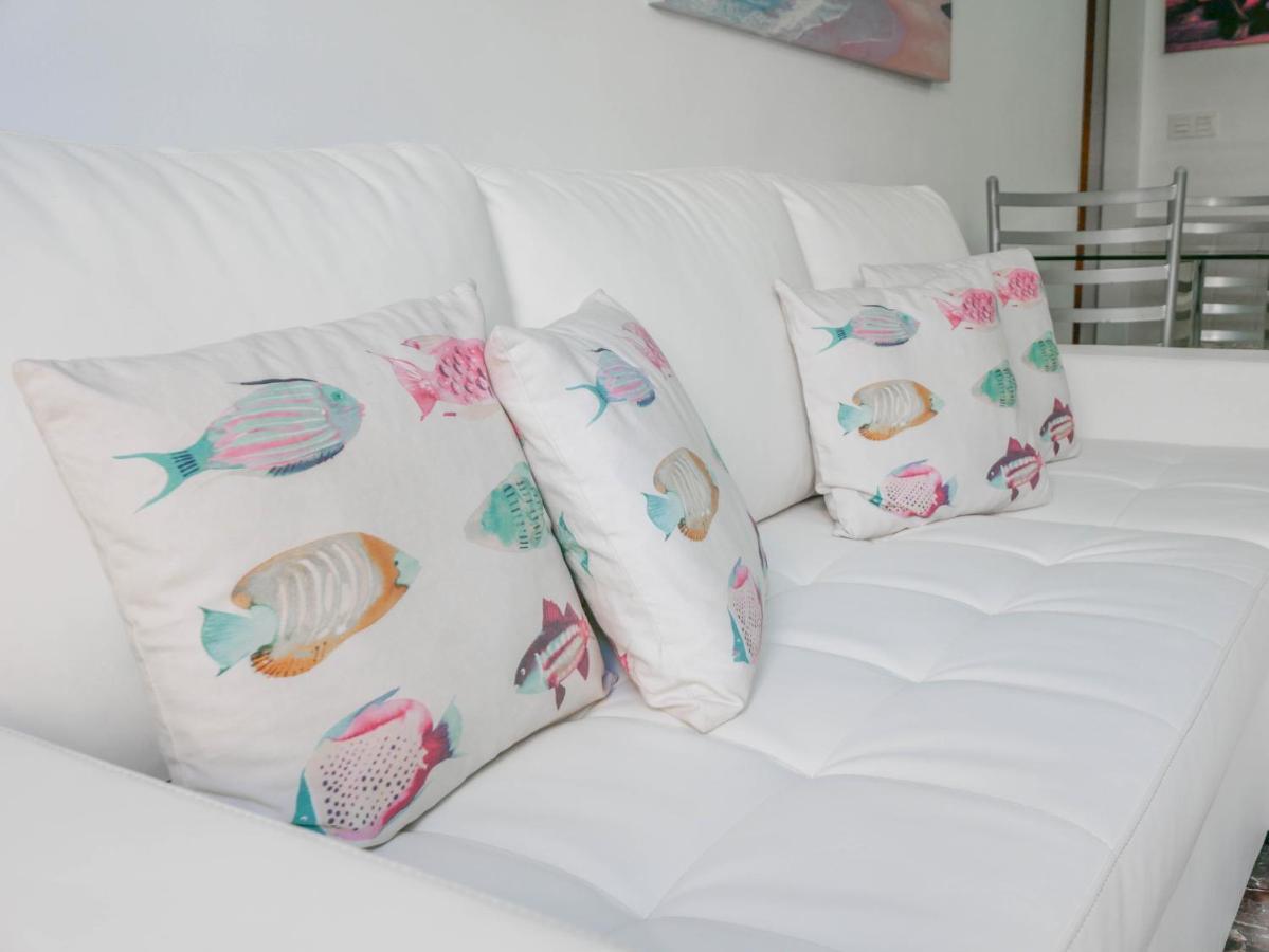 גרנדה Apartamentos Turisticos Tronca Luxury מראה חיצוני תמונה