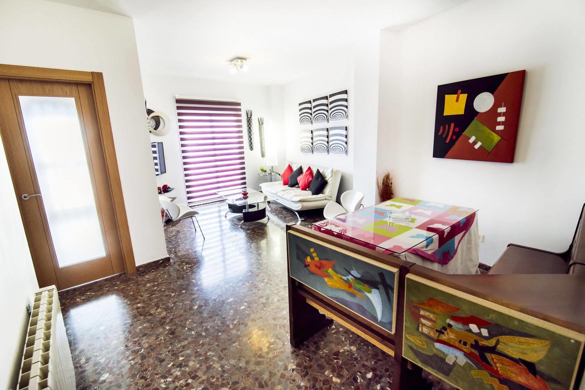 גרנדה Apartamentos Turisticos Tronca Luxury מראה חיצוני תמונה