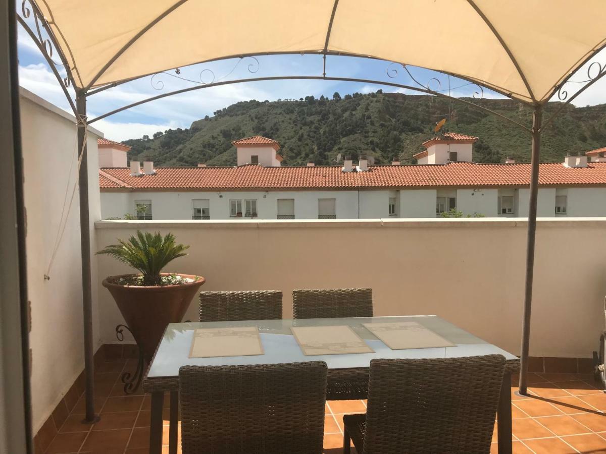 גרנדה Apartamentos Turisticos Tronca Luxury מראה חיצוני תמונה