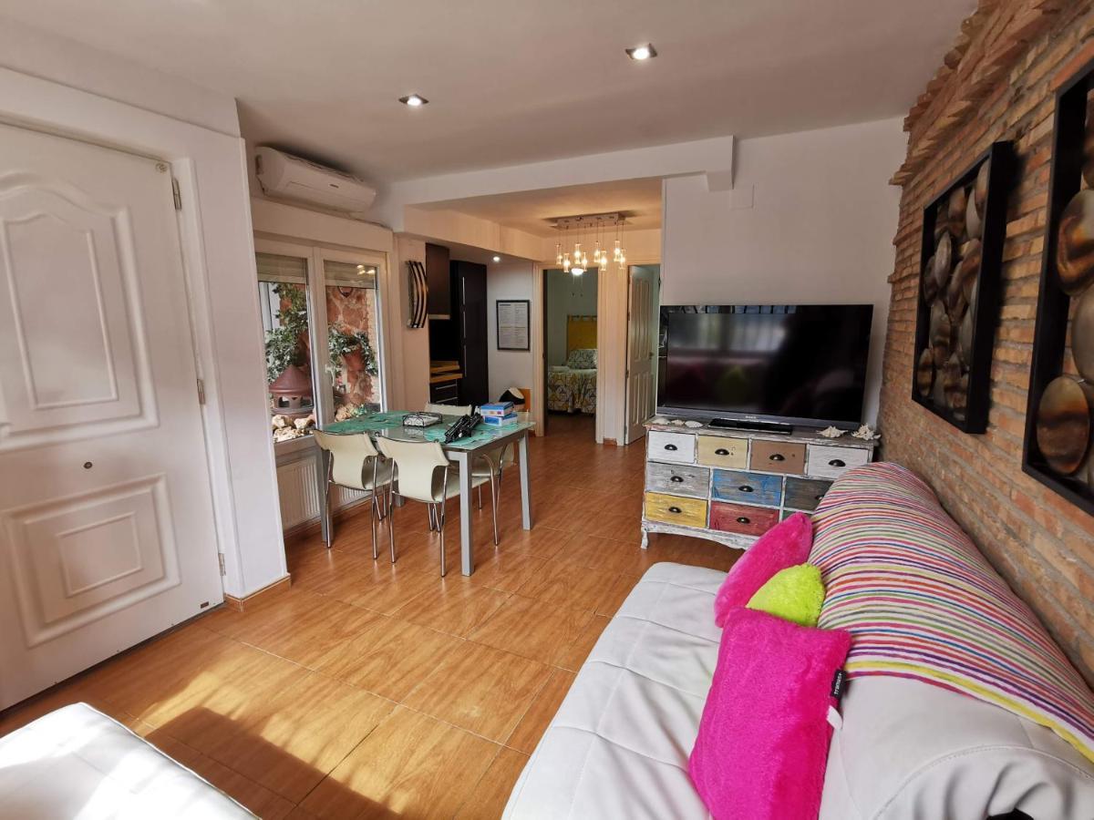 גרנדה Apartamentos Turisticos Tronca Luxury מראה חיצוני תמונה