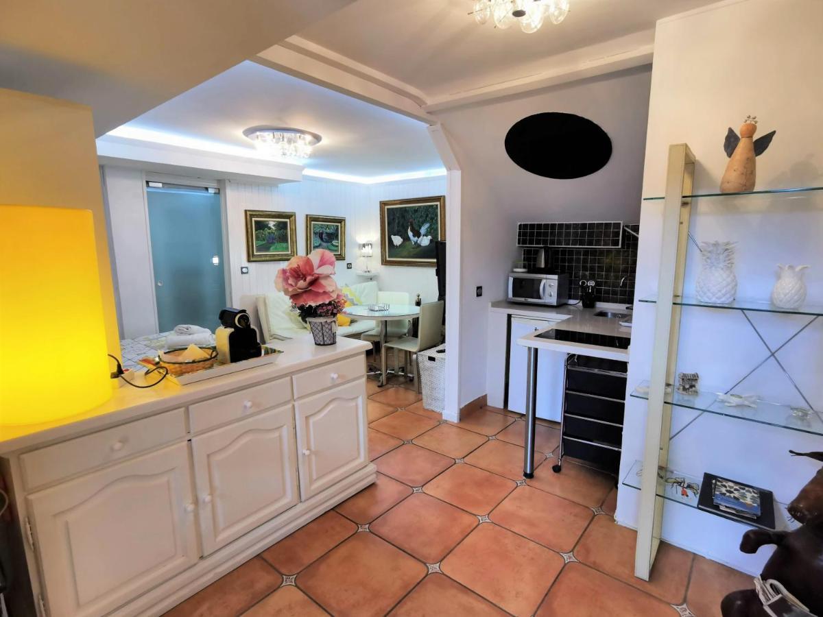 גרנדה Apartamentos Turisticos Tronca Luxury מראה חיצוני תמונה